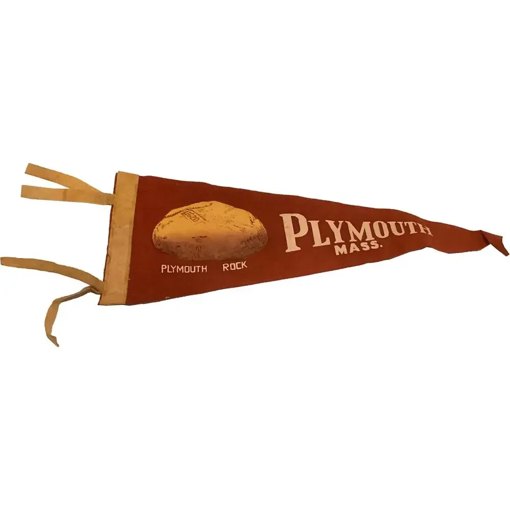Vintage Red Felt Pennant PLYMOUTH ROCK/Plymouth Mass Souvenir Memorabilia
